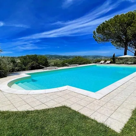 Relax In Italy S Most Famous Sagrantino Wine And Truffle Slps 15 Exc Pool Villa