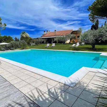 Relax In Italy S Most Famous Sagrantino Wine And Truffle Slps 15 Exc Pool *