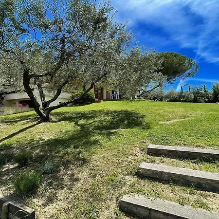 Relax In Italy S Most Famous Sagrantino Wine And Truffle Slps 15 Exc Pool Villa