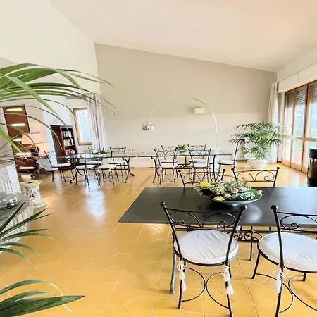 Relax In Italy S Most Famous Sagrantino Wine And Truffle Slps 15 Exc Pool Villa