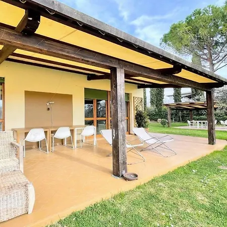 Villa Relax In Italy S Most Famous Sagrantino Wine And Truffle Slps 15 Exc Pool
